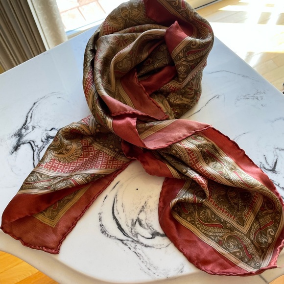 Vintage scarf | silky brown colour - Picture 4 of 9